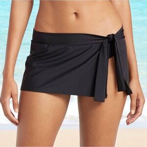 Tommy Bahama Pearl Skirted Hipster